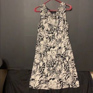 Women’s dress